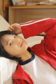 蒙娜小魔女